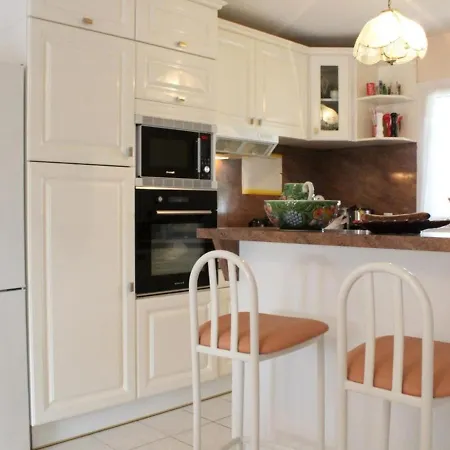 Maison La Bree-les-bains, 4 Pieces, 6 Personnes - Fr-1-246a-231 Ferienhaus La Brée-les-Bains