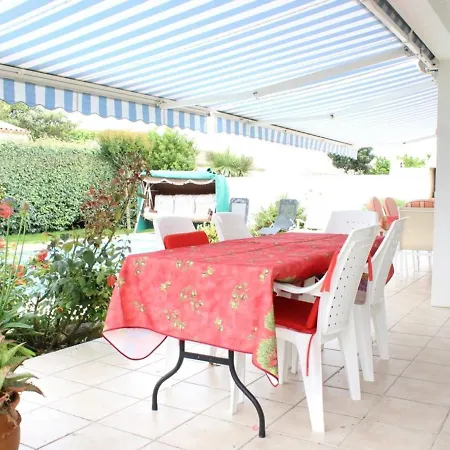 Maison La Bree-les-bains, 4 Pieces, 6 Personnes - Fr-1-246a-231 Ferienhaus